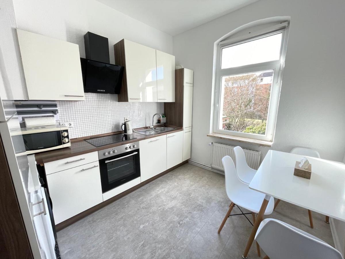 75Qm - 3 Rooms - Free Parking - Mallibase Apartments Hannover Esterno foto