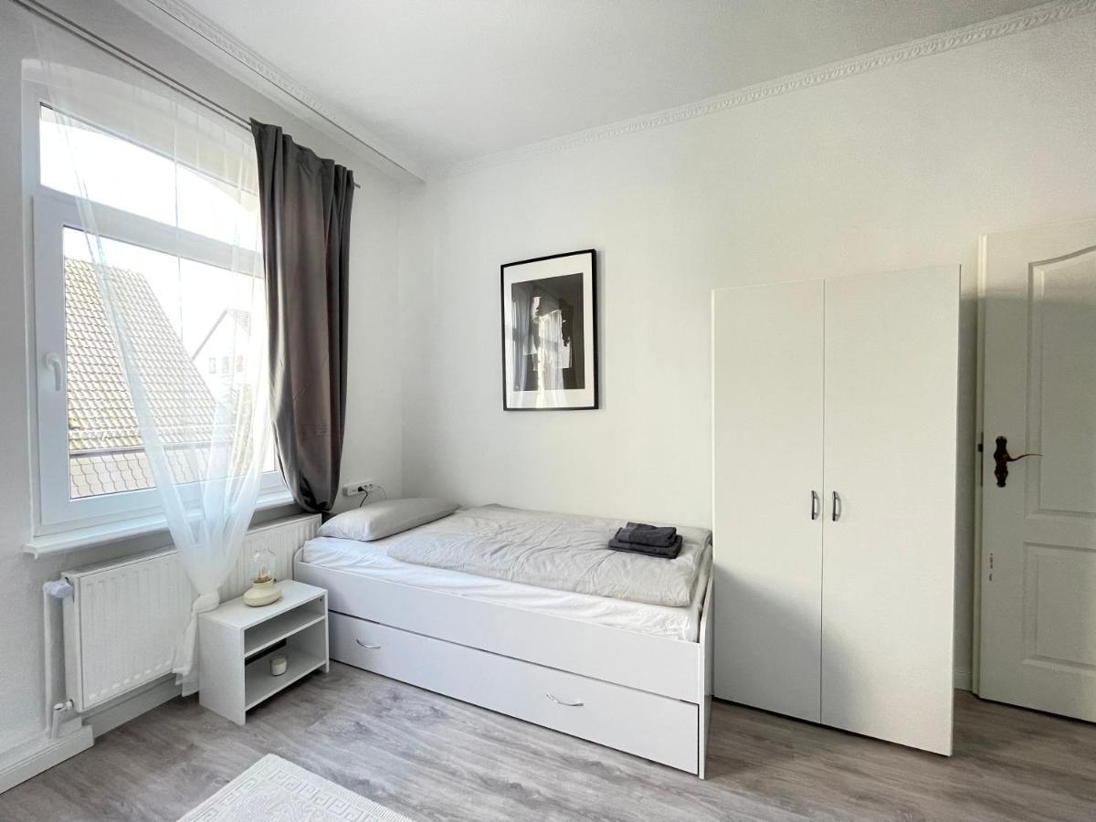 75Qm - 3 Rooms - Free Parking - Mallibase Apartments Hannover Esterno foto